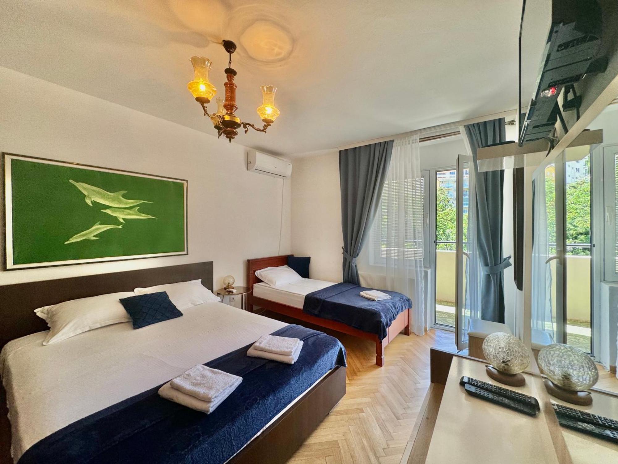 For-A Apartmani Bečići 外观 照片