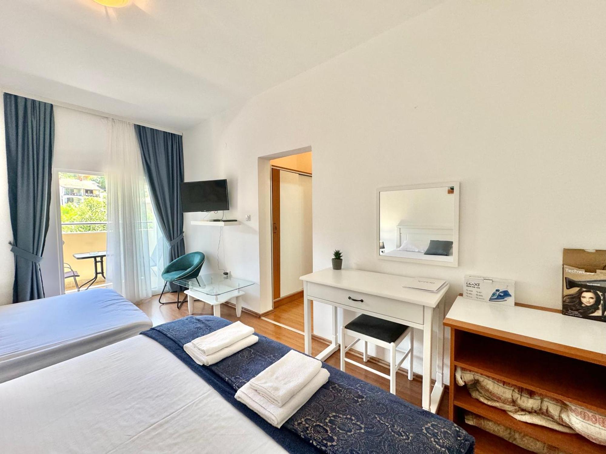 For-A Apartmani Bečići 外观 照片