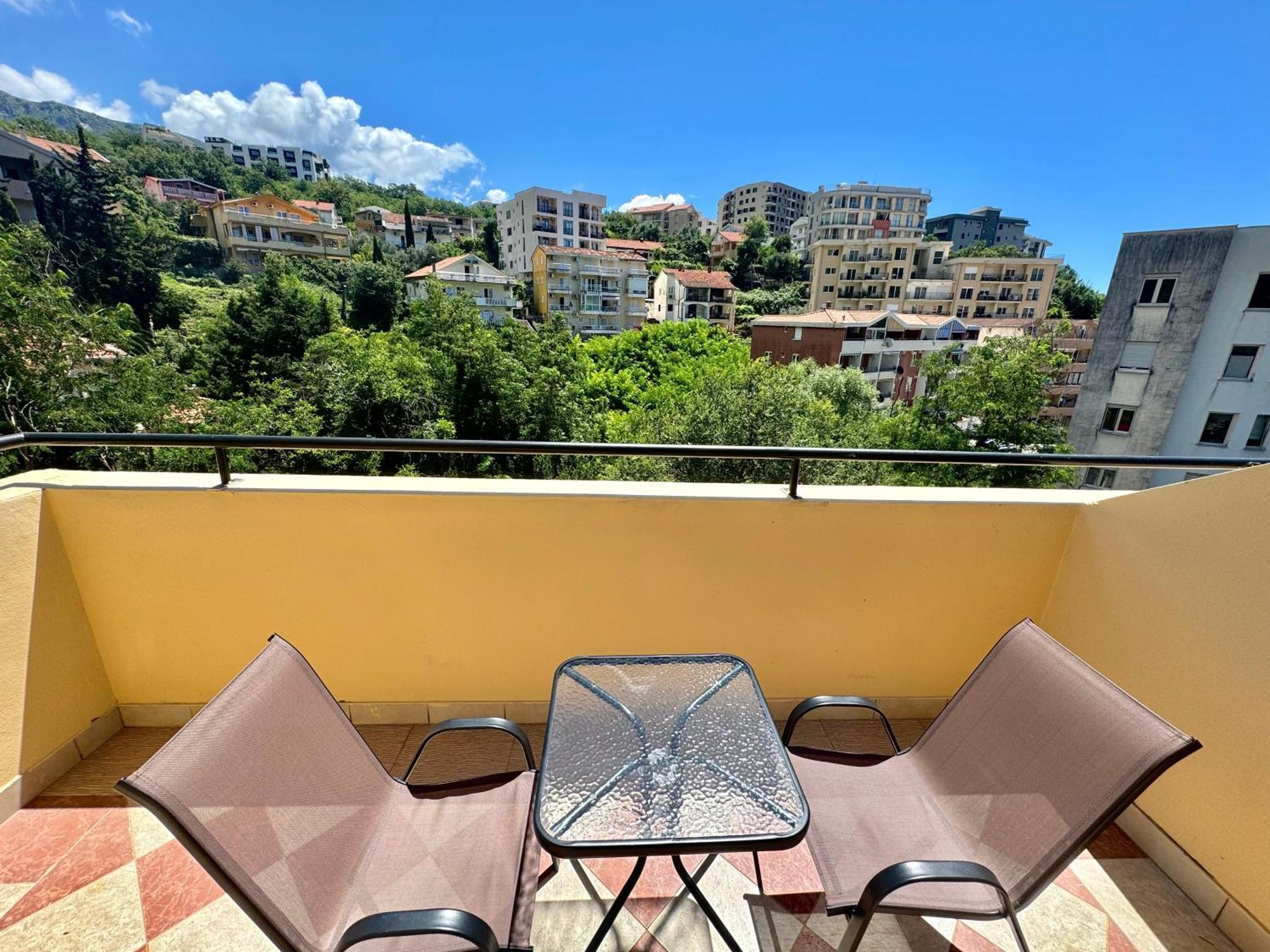 For-A Apartmani Bečići 外观 照片
