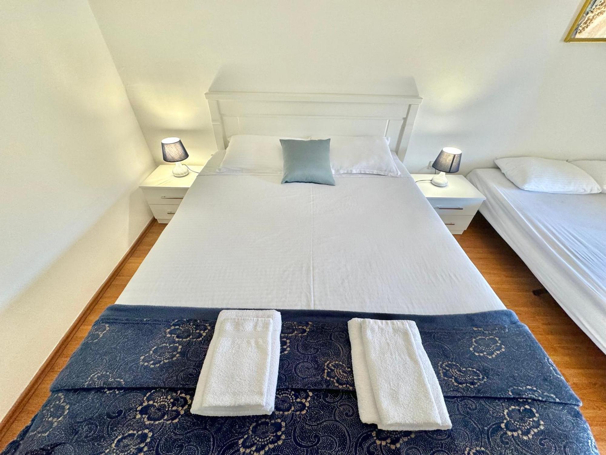 For-A Apartmani Bečići 外观 照片