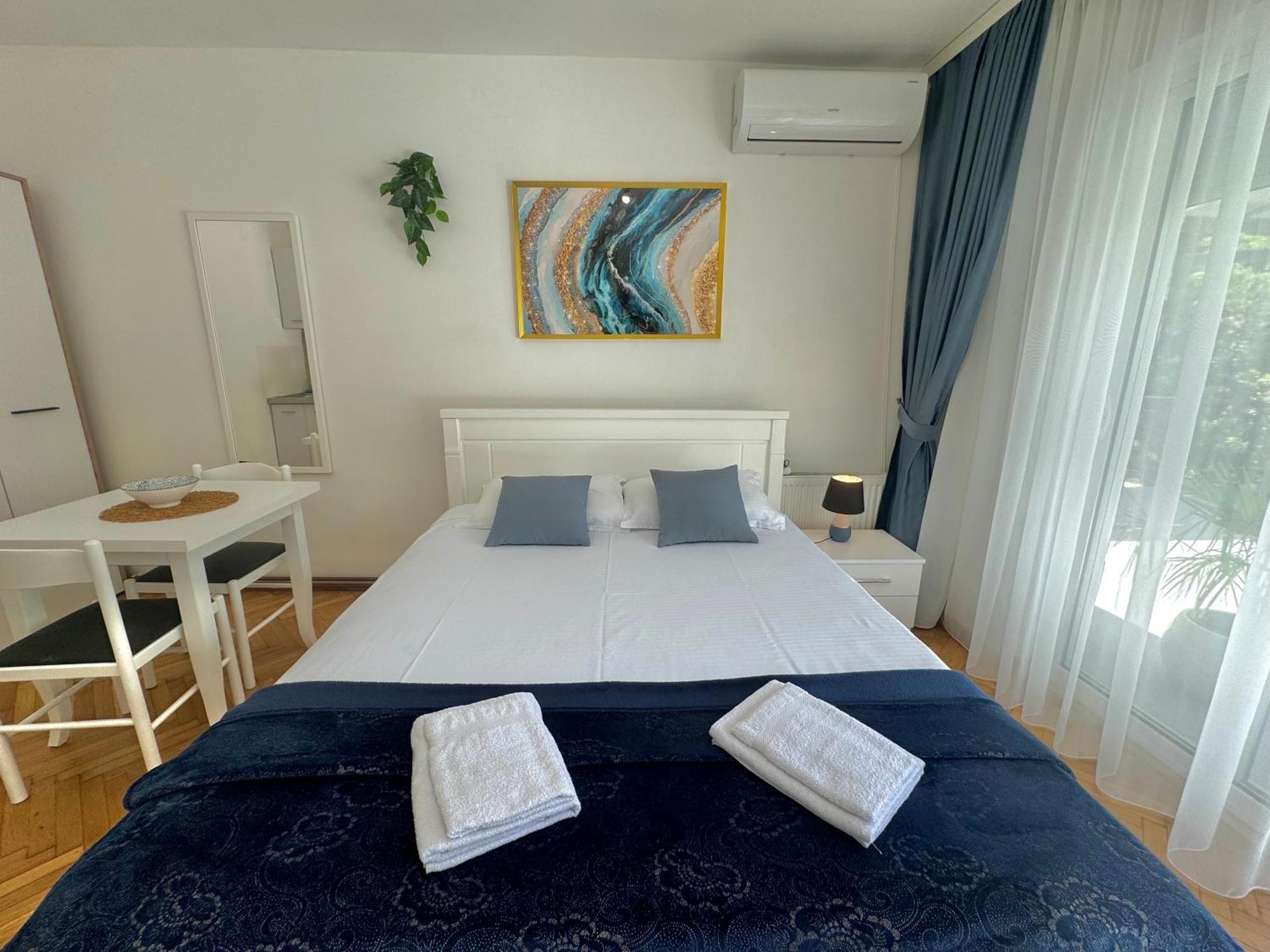 For-A Apartmani Bečići 外观 照片